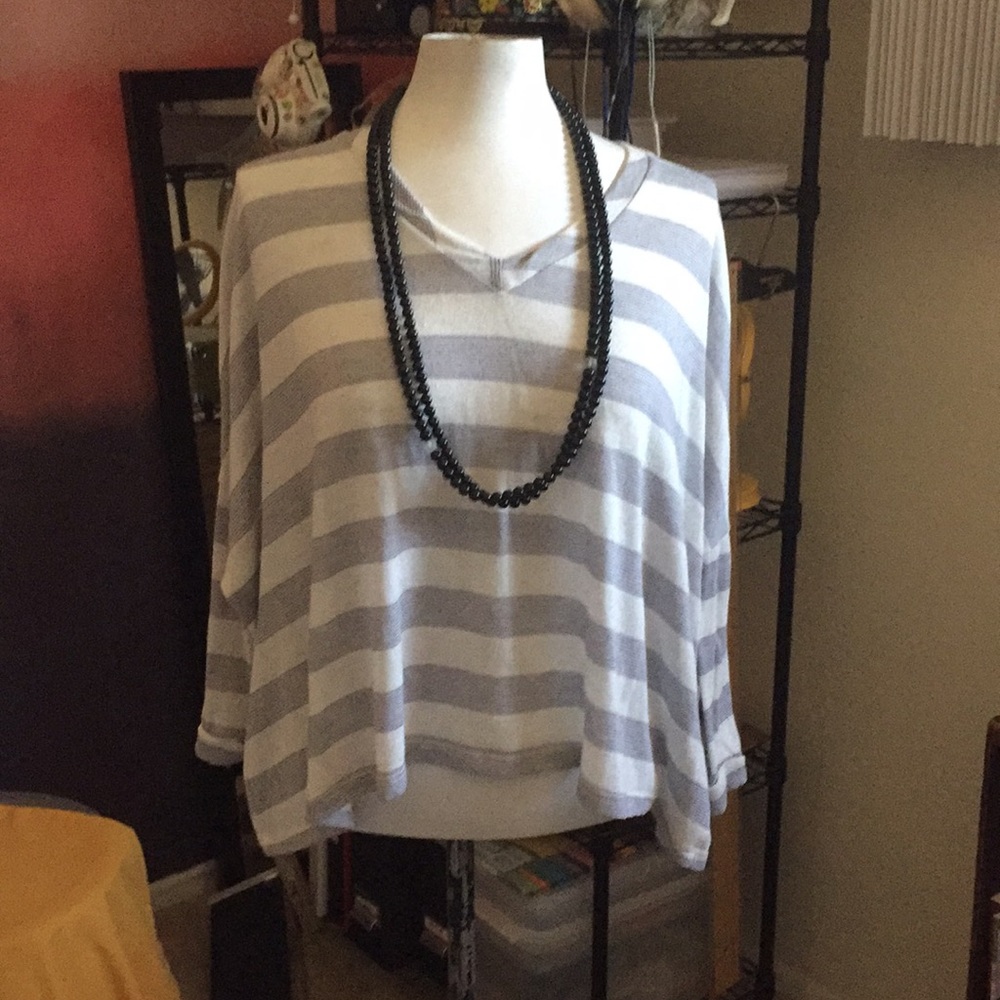 3/4ths stylish sleeves top🌟👚😇👍🏼